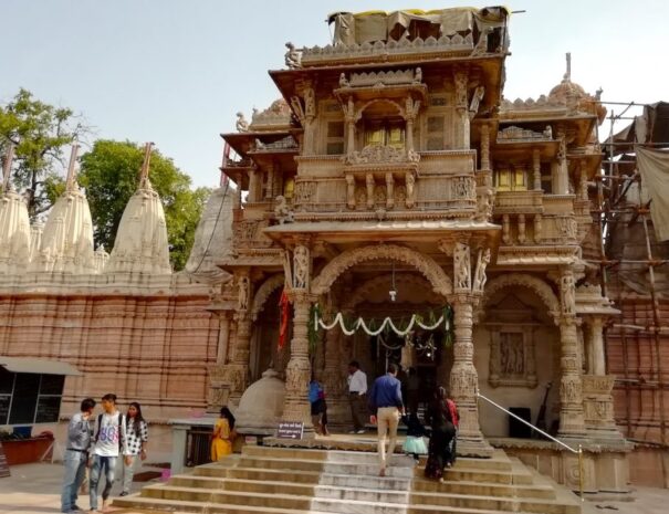 Hutheesingh Jain Temple