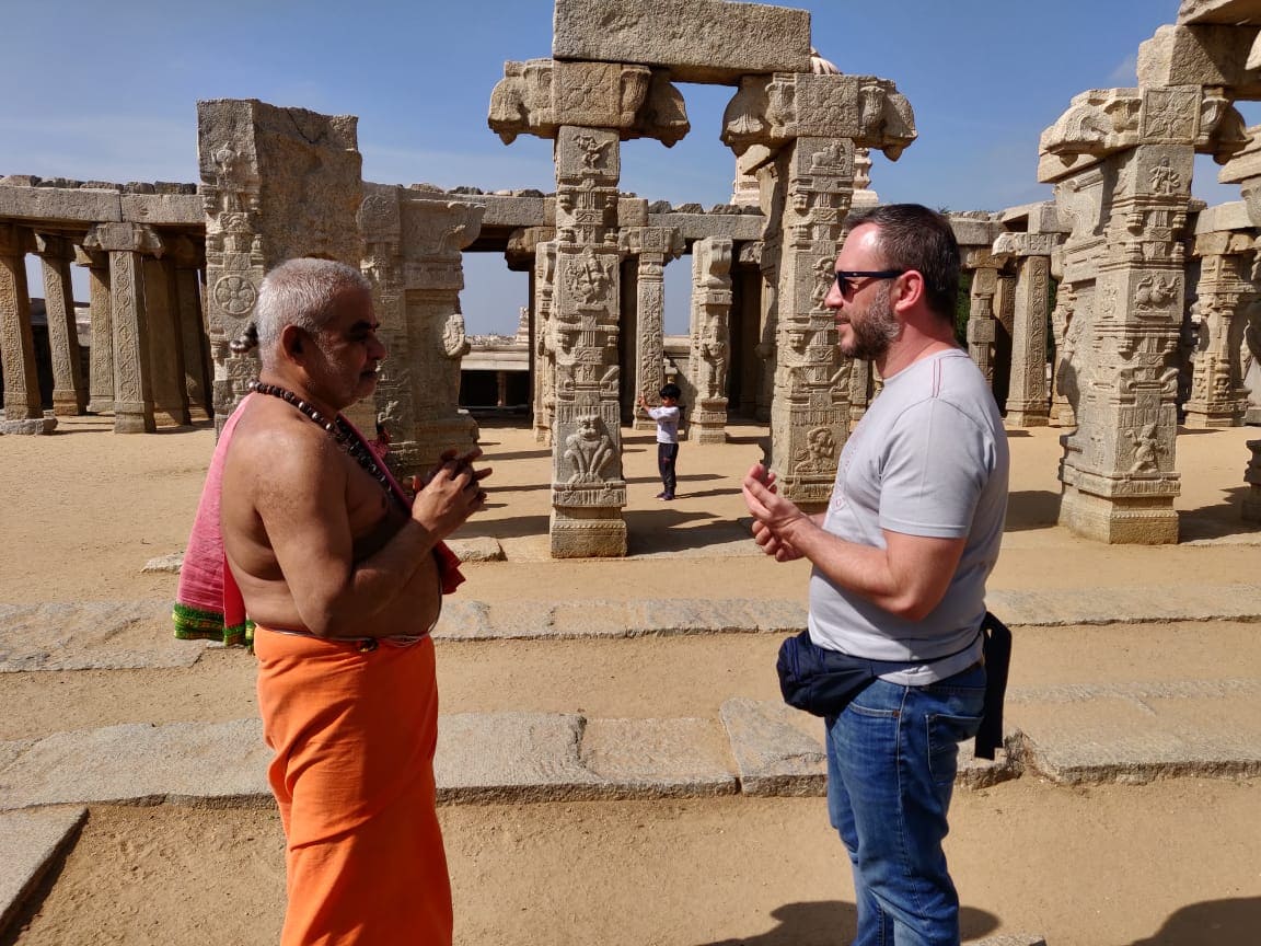 Lepakshi tour from Bangalore