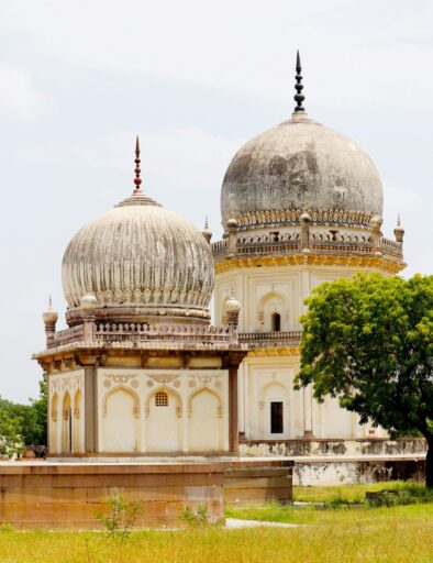 Qutub Shahi tombs, guided tour