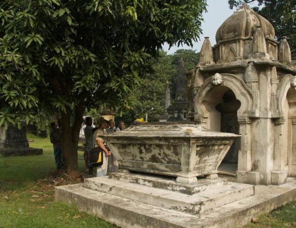 South Park cemetery, tour of Kolkata