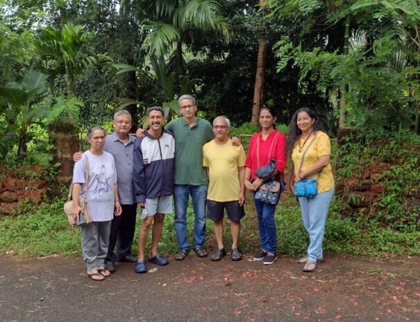 Old Goa walk to Bom Jesus