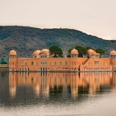 Lake Pichola, Udaipur city tour